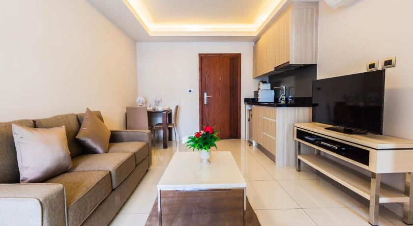 Laguna Beach Resort 1 By Pattaya Sunny Rentals - image 2