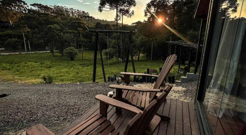 Cabana com Cachoeira