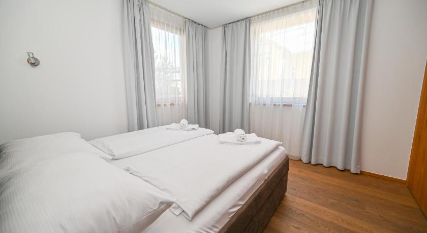Image of Three-Bedroom Apartment with Terrace 12