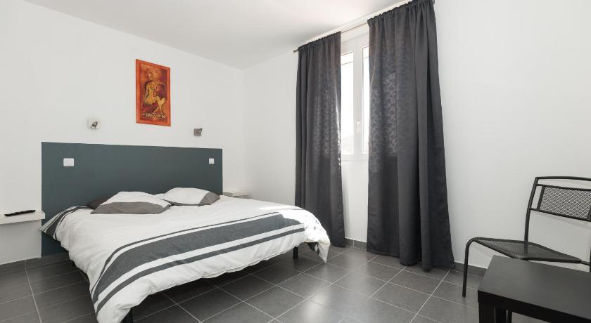 Hotel Restaurant le Voilis photo