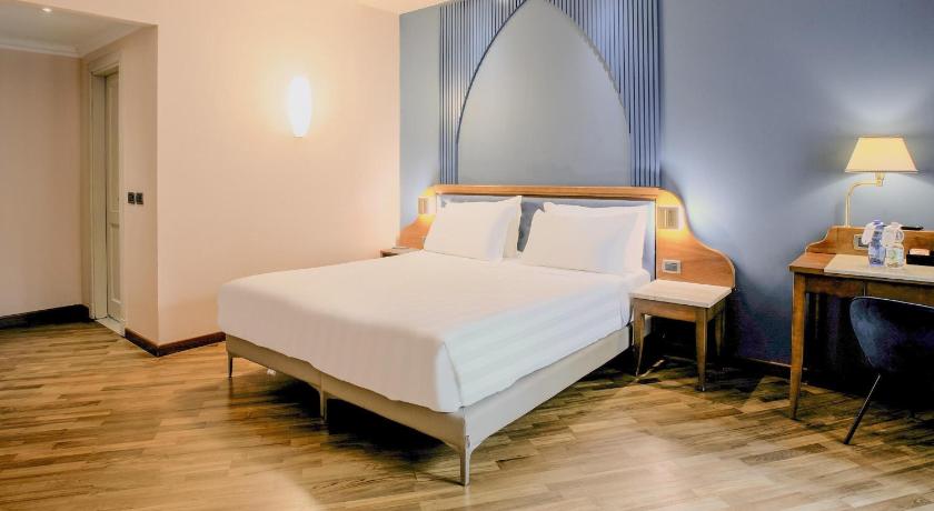 Image of Habitación Superior triple (Superior Triple Room) 6