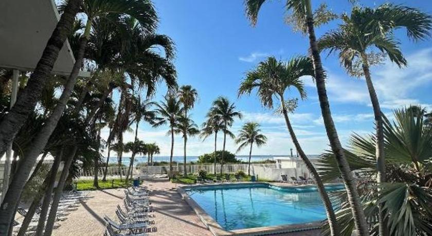 마이애미 비치 (FL) Casablanca Beachfront with full kitchen 3성급 숙소 로비