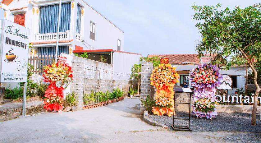 The Mountain Homestay & Cafe - image 2