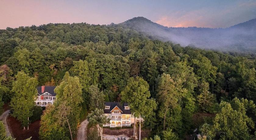 Swannanoa Hot Tub, Deck w/ Breathtaking Mountain Views 4-Star Accommodation exterior