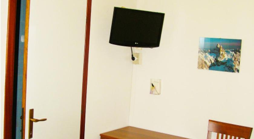 Image of Single Room 1