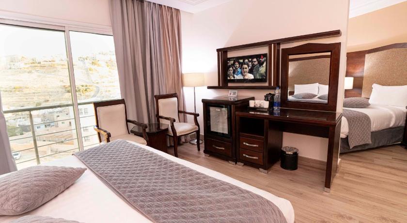 Imagem de Family Room (5 Adults) 5
