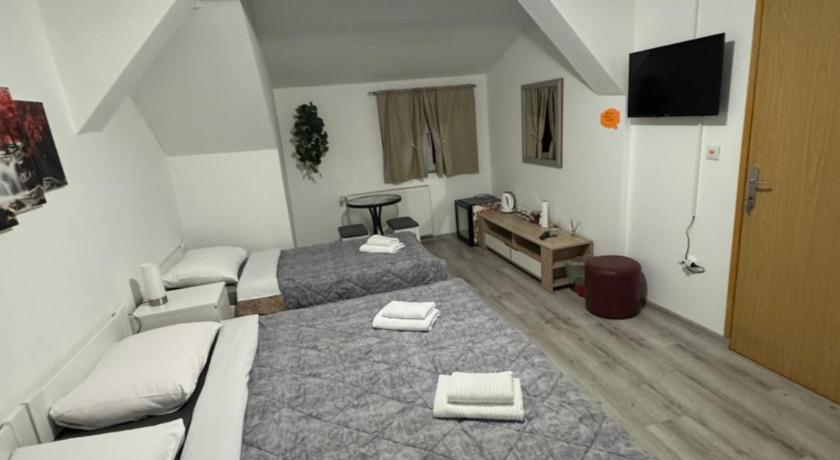 Image of Comfort Triple Room 1