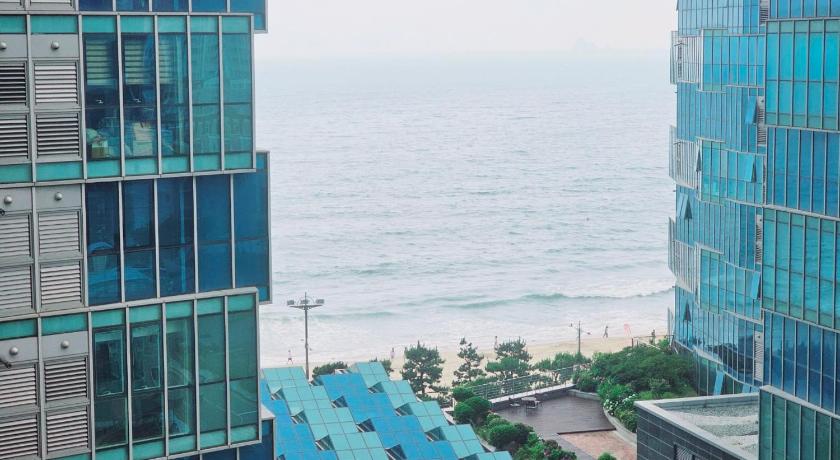 Busan Ciel de Mer 3-Star Hotel pool