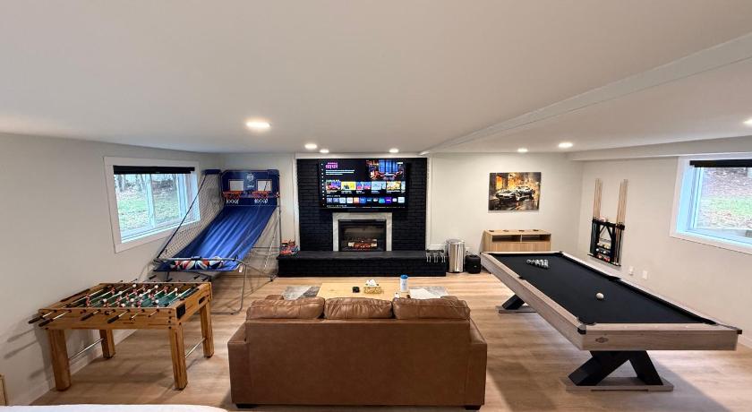 엘렌빌 (NY) Huge Private Suite with Pool Table, Sauna & Fire Pit 3성급 숙소 객실