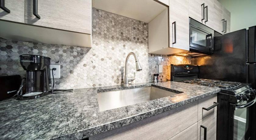 클리블랜드 (OH) Little Italy Gem Close to CWRU, Cleveland Clinic & Top Restaurants w King Bed 3성급 숙소 로비