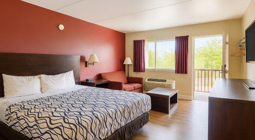 Reading King's Inn Motel 3-Star Accommodation suite
