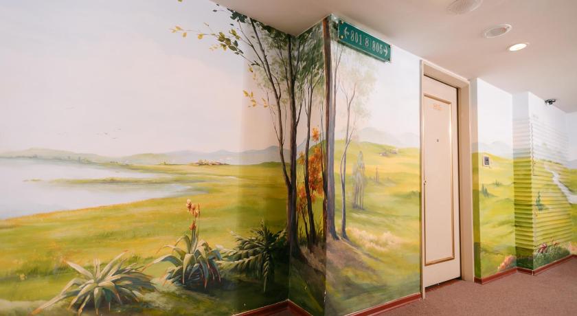 Waugh Den Business Hotel - image 41