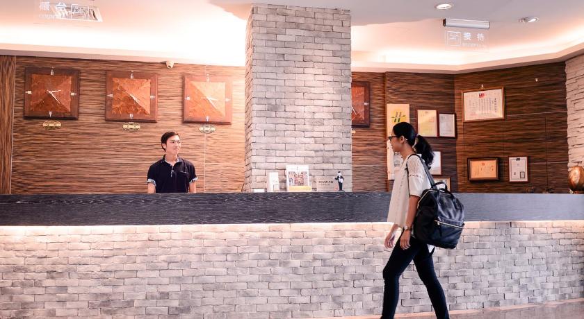 Waugh Den Business Hotel - image 29