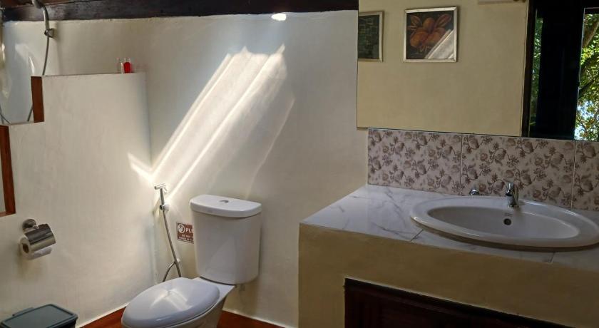 Image of Bungalow with Sea View 9