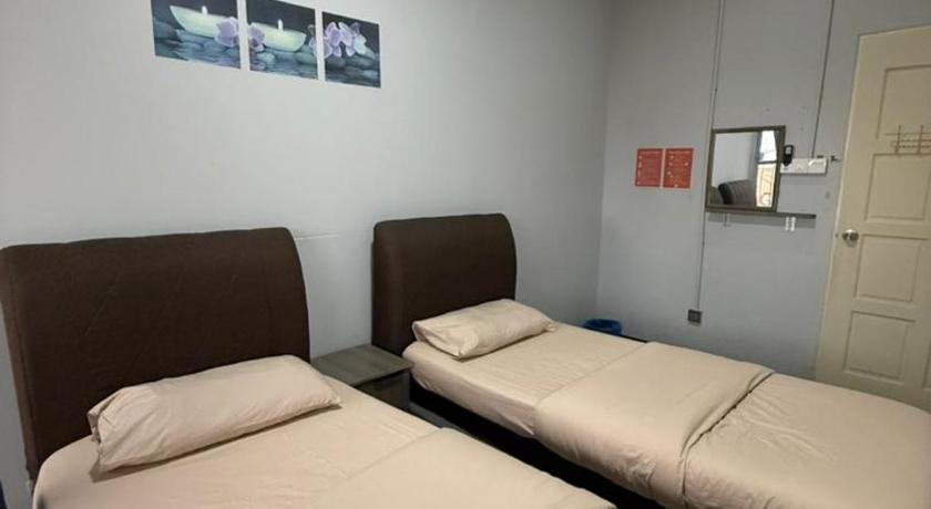 セムポルナ Zero Gravity Homestay 零重力民宿 3つ星 ゲストハウス レストラン