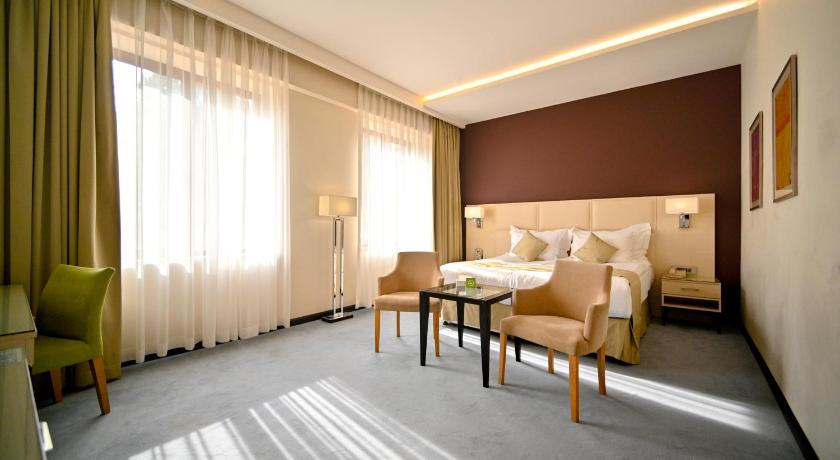 Image of Standard Double Room 3