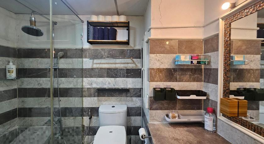 CASA Sukhumvit 11 - image 13