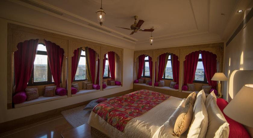 Image of Signature Suite 1