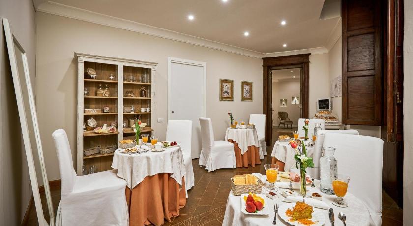 Image of Triple Room 4