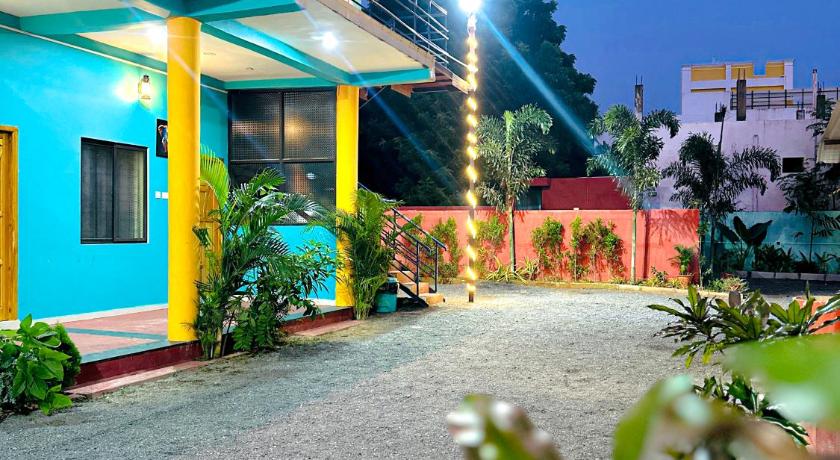 Sky Suite Residency - image 13
