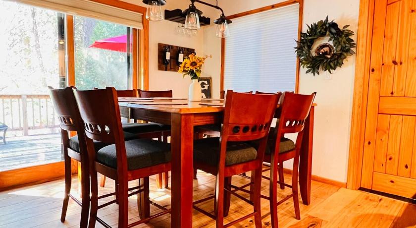 아놀드 (CA) Cozy Cabin and Modern Stay in Arnold Near Bear Valley 3성급 숙소 부대시설