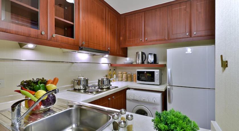 Image of 2-Bedroom Grand Suite 13