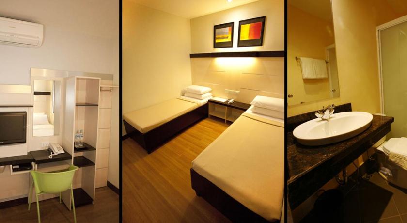 Image of Standard Twin Room 0