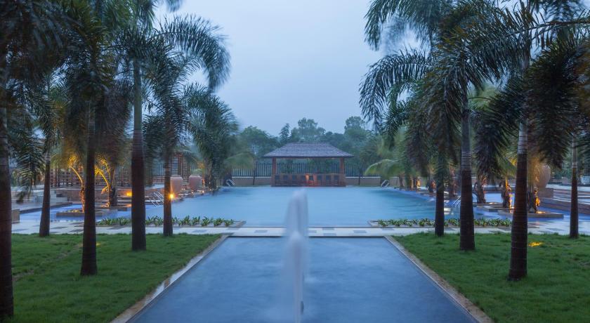 Radisson Blu Resort & Spa Karjat