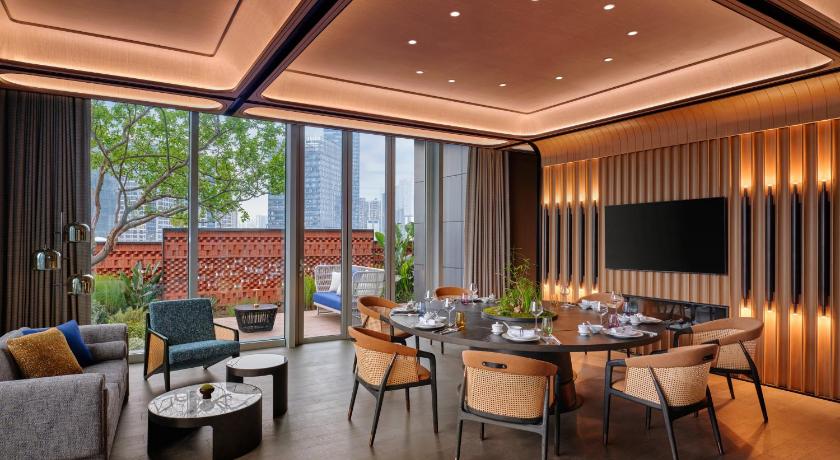 Hyatt Centric The Ring Chengdu - image 3