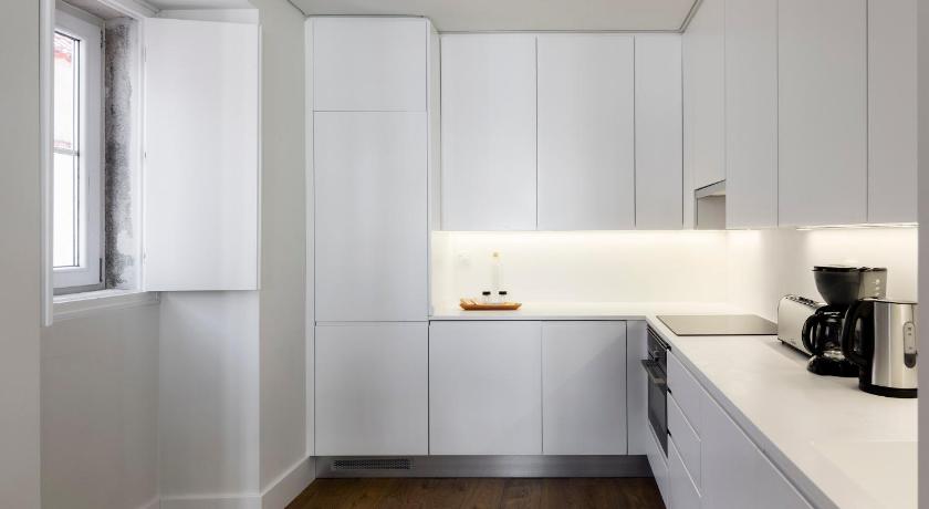 Lisbon Serviced Apartments Bairro Alto - image 12