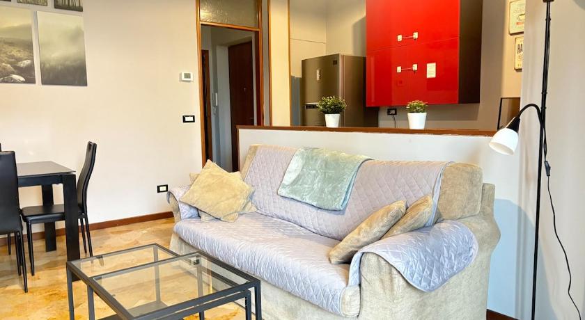 Nova milanese design apartment