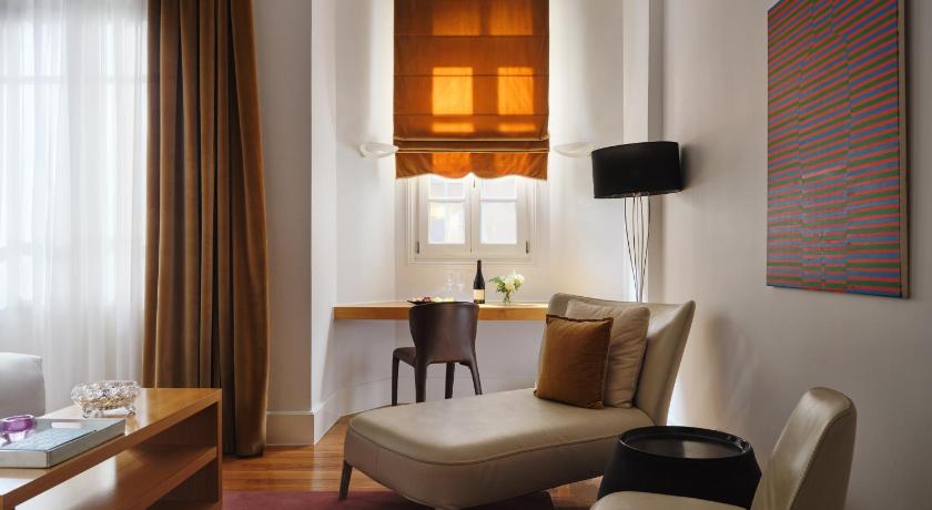Image of Junior Suite 9