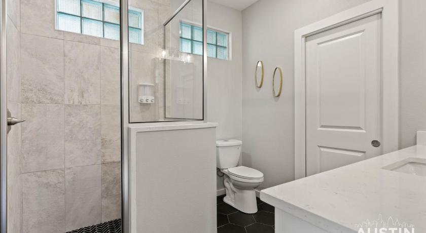 오스틴 (TX) Patio 4BR 3.5BA, Pet-Friendly East Austin Near I-35 and Rainey By Austin Vacay 4성급 숙소 로비