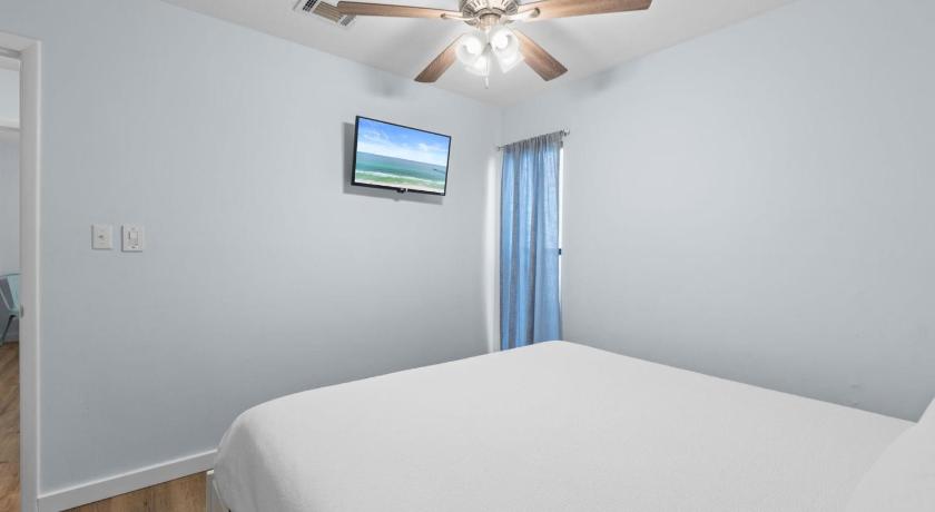 Image of Two-Bedroom Apartment 8
