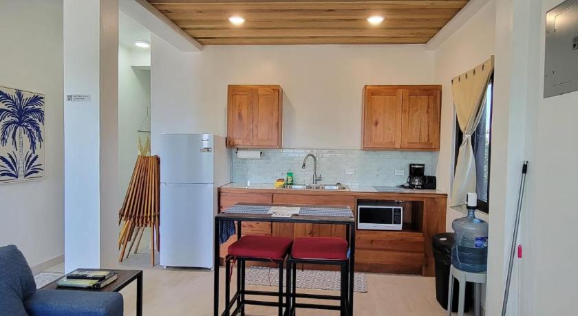 Lickety Split Unit 3, Northside Ocean View