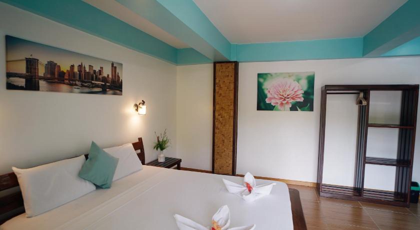 Image of Superior Queen Room 2