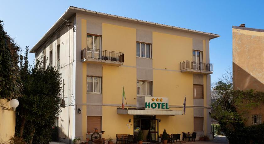 Parking Hotel Giardino