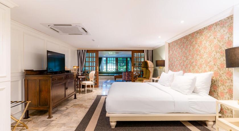 Image of Deluxe Suite 0
