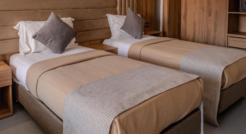 Image of Double or Twin Room 13