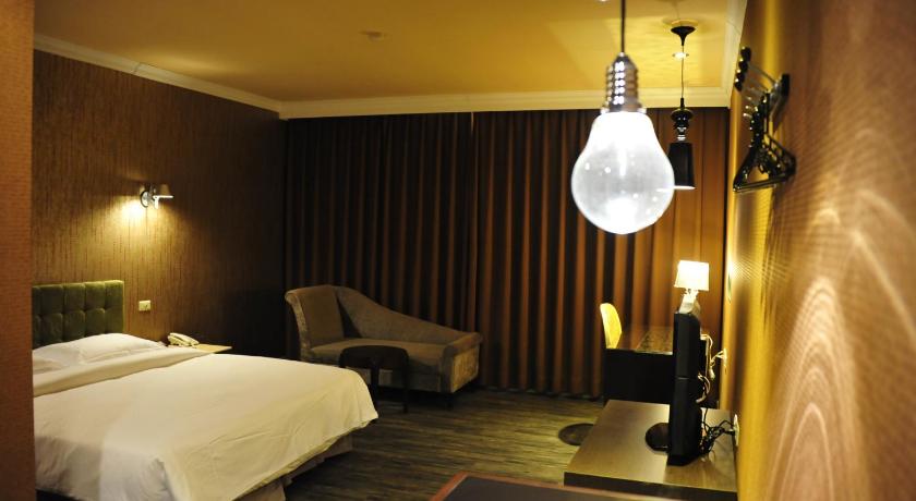 Image of Economy Double Room without Garage and Elevator 1