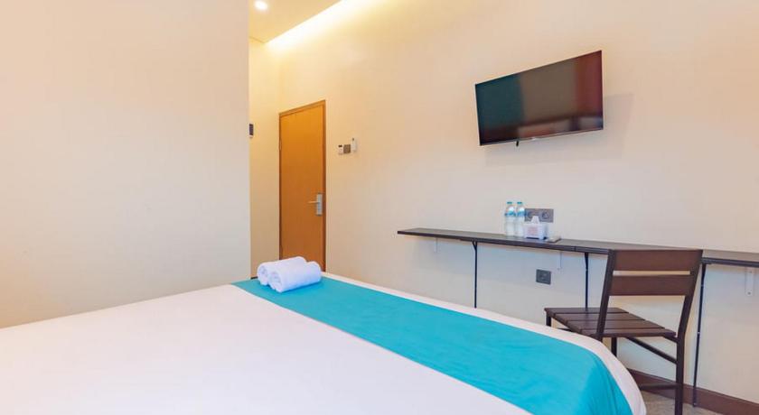 Sans Hotel Suryakencana Bogor - image 49