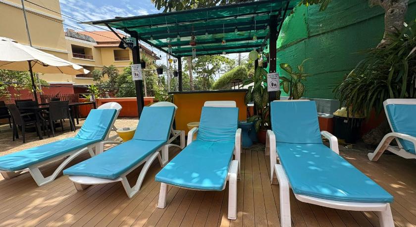 Porterhouse Beach Hotel - image 6