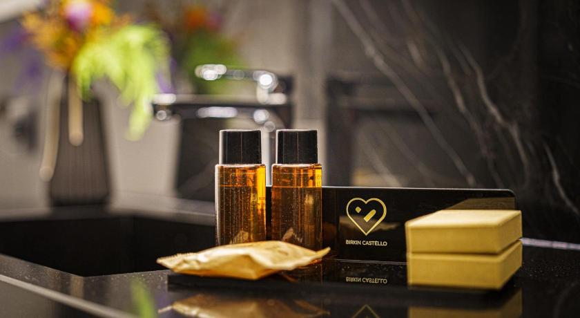 Image of Deluxe Triple Room 10