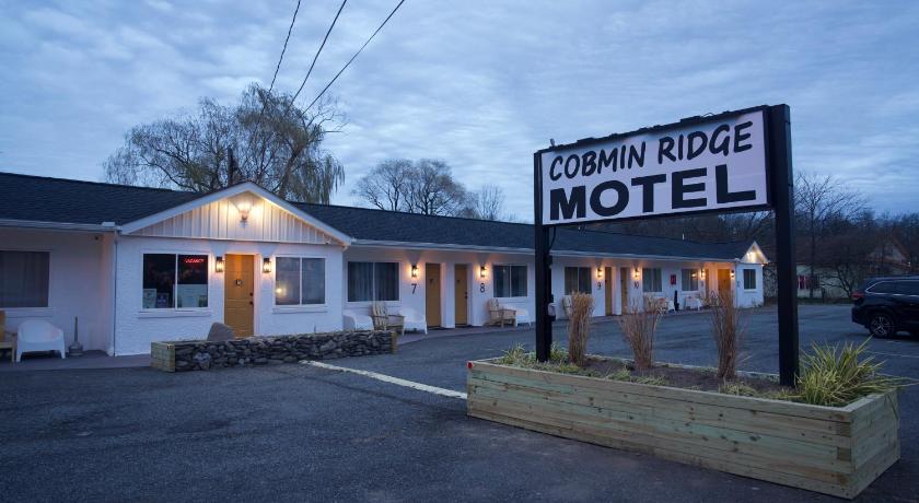 牛顿 Cobmin Ridge Motel 2星级 住宿 餐厅