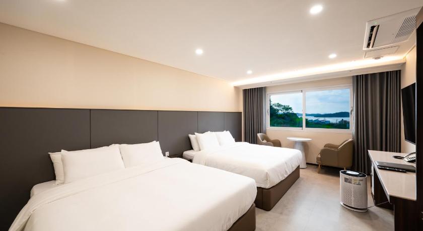 목포 바반트관광호텔 숙소 수영장