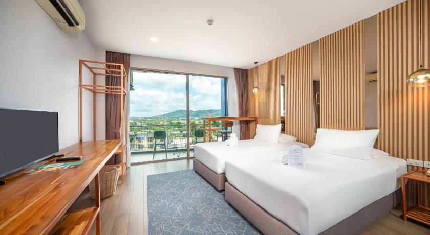 Image of Superior Twin Room 0
