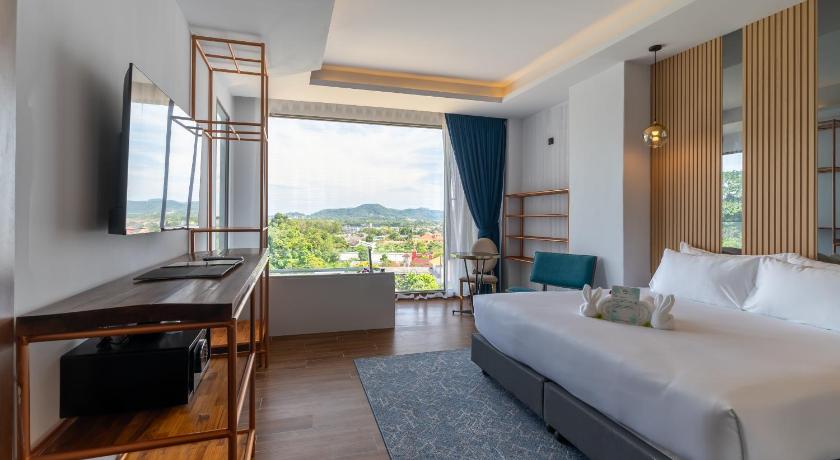 Image of Premium Family Suite 4