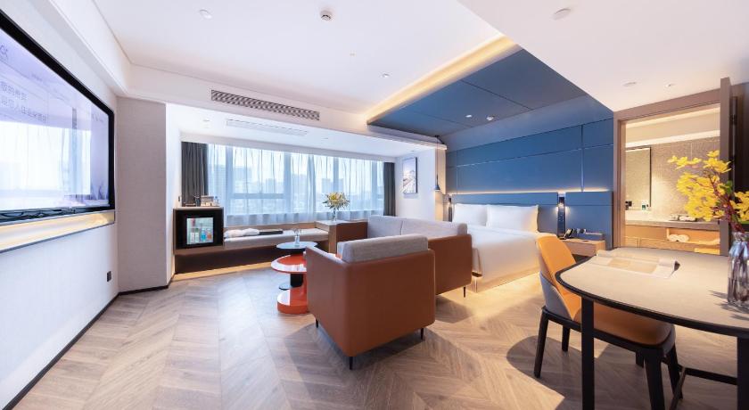 Image of Atour - JIMU Suite 0