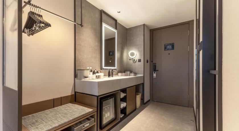 Atour Hotel Wuhan Yellow Crane Tower Shouyi Square - image 32