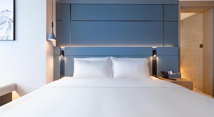Image of Atour - JIMU Suite 7